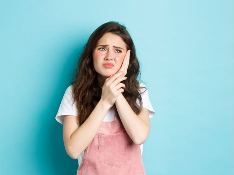 Why You Get Toothache – Causes and Treatment
